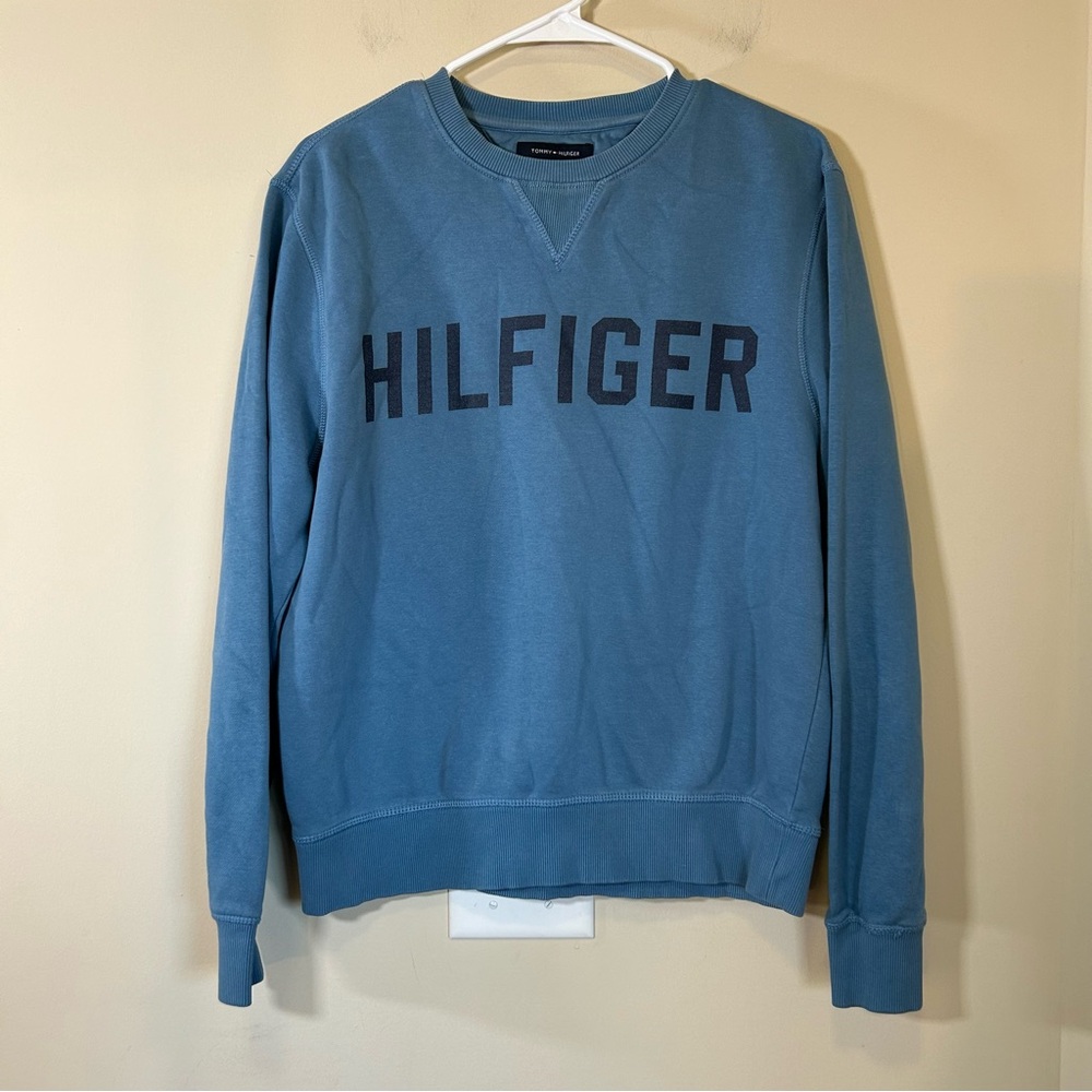 Tommy Hilfiger Women's Crewneck Blue‎ Long Sleeve Sweatshirt Medium